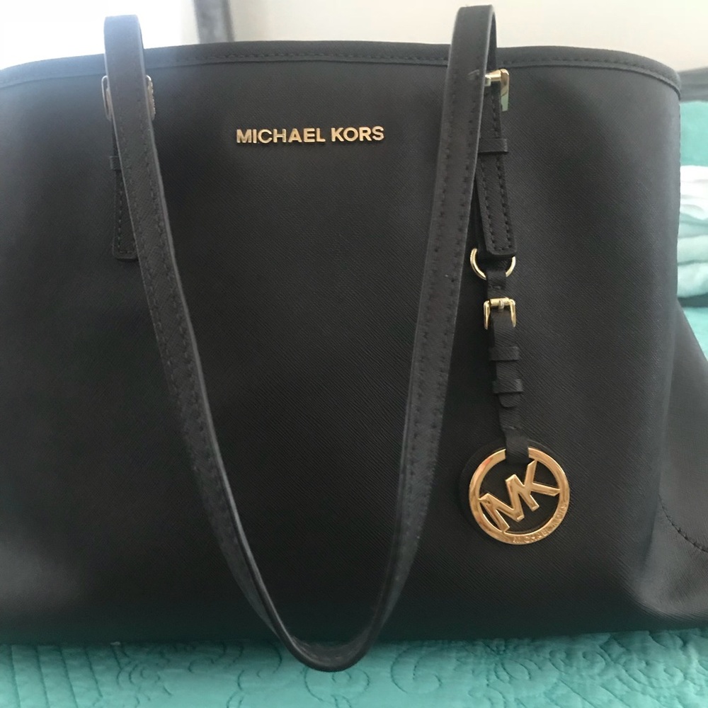 EUC Micheal Kors jet set tote 👜 make an offer 💵